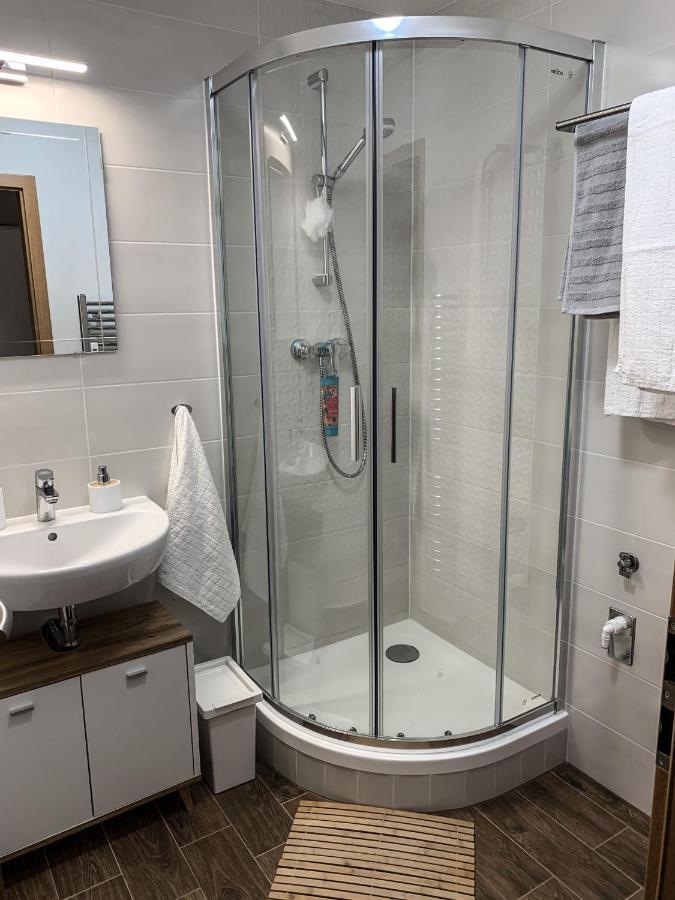 Apartman J&J Bešeňová Buitenkant foto